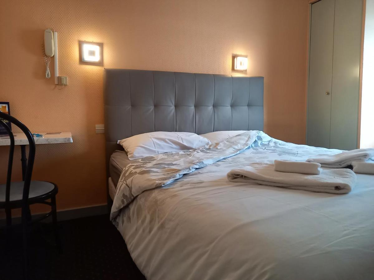 Le Terminus Fasthotel Soissons Centre Zewnętrze zdjęcie